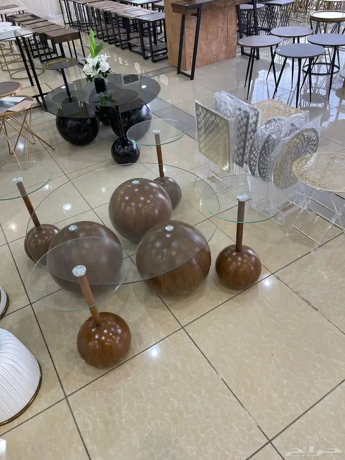 تفصيل طاولات مودرن 1