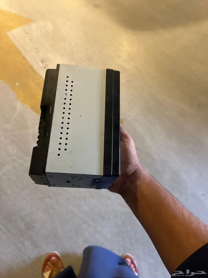 شاشة للبيع تحت الضمان 2