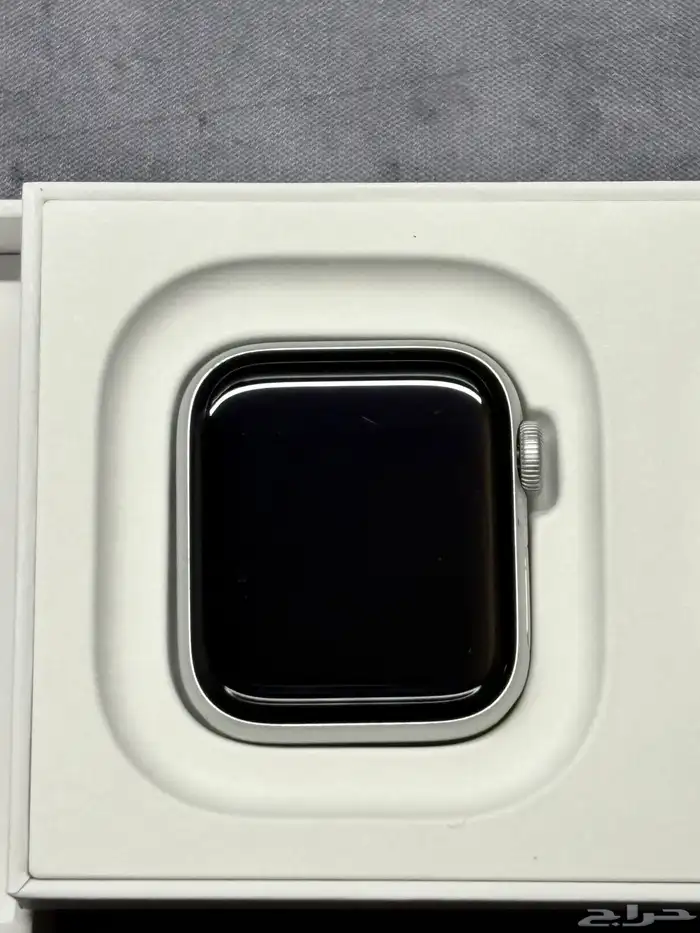 ساعة ابل (apple watch SE2024) للبيع جديدة 5
