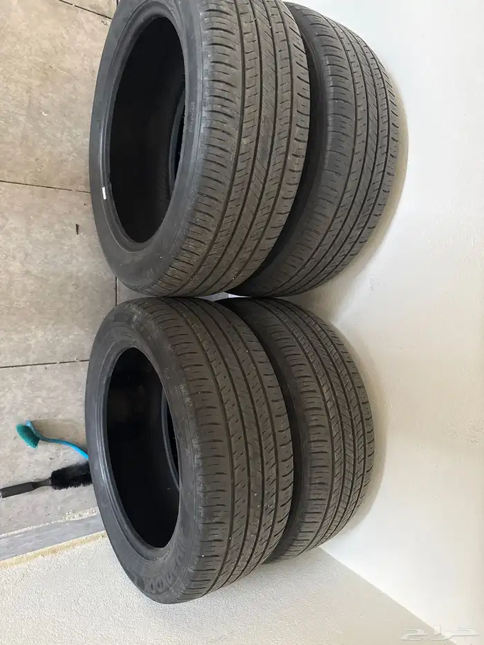 كفرات مستعمل مقاس 215 55 17 0