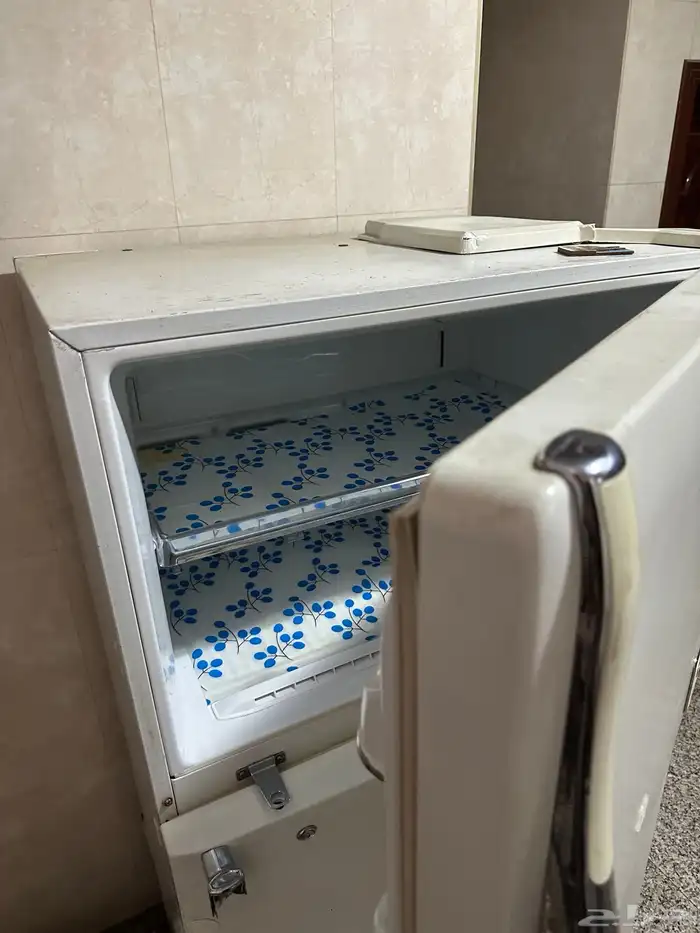 ثلاجة ال جي 2
