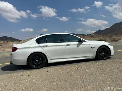 بي ام M5 2015 نضيفة جدا 1
