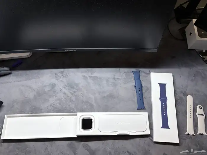 ساعة ابل (apple watch SE2024) للبيع جديدة 0
