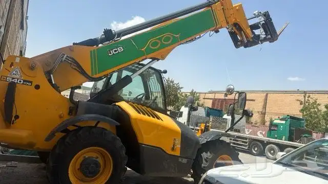 تأجير كرينات ورافعات شوكيه 13