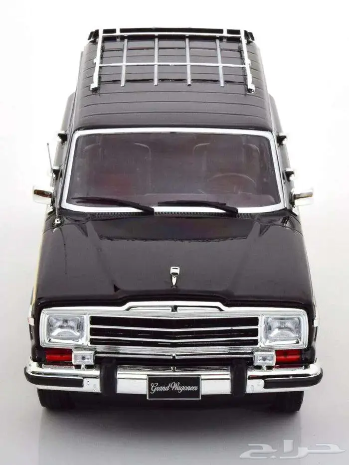 مجسم Jeep Grand Wagoneer بتفاصيل عالية 3