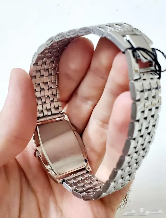 ساعة سيكو اليابانية الرقيقة كوارتز جديدة بسعر التصفية 3