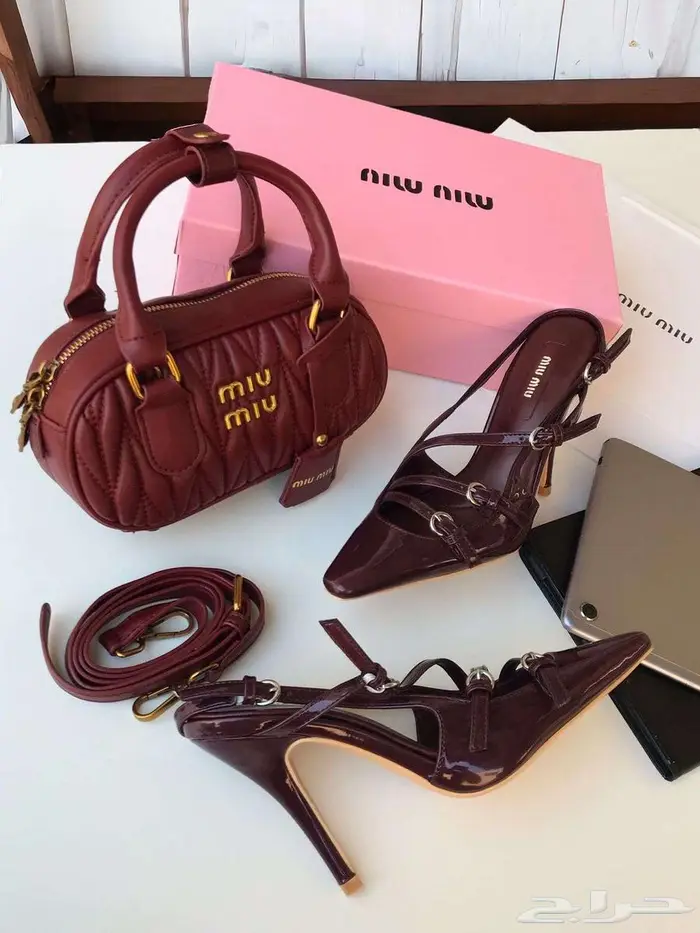 حذاء كعب ميو ميو مع طقم احذية شنطة ماركة MIU MIU مع ملحقات 0