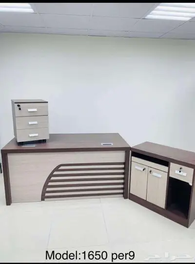 office furniture avaiBLE FOR A CHEAP PRICE COME WATTSAP 4