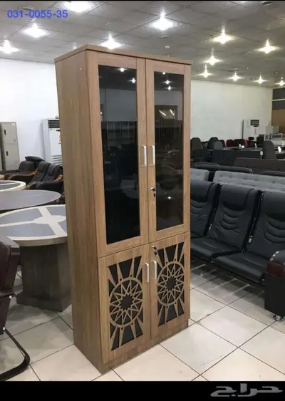 office furniture avaiBLE FOR A CHEAP PRICE COME WATTSAP 6