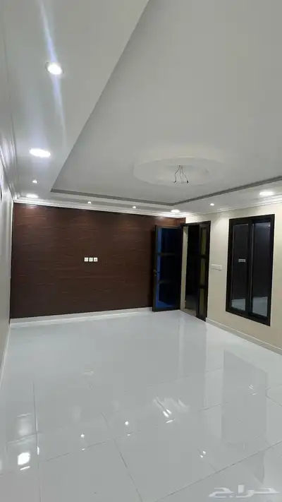للبيع فيلا في الخبر حي الشراع المساحه 437 3
