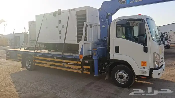 مولدات كهرباء تاجير وتورلايت مكاين كهربائية ايجار 0