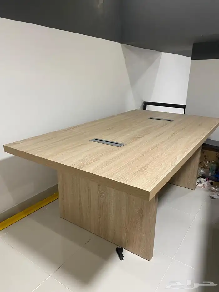 meeting tables and chairs جديد طاولة اجتماعات و كراسي 4