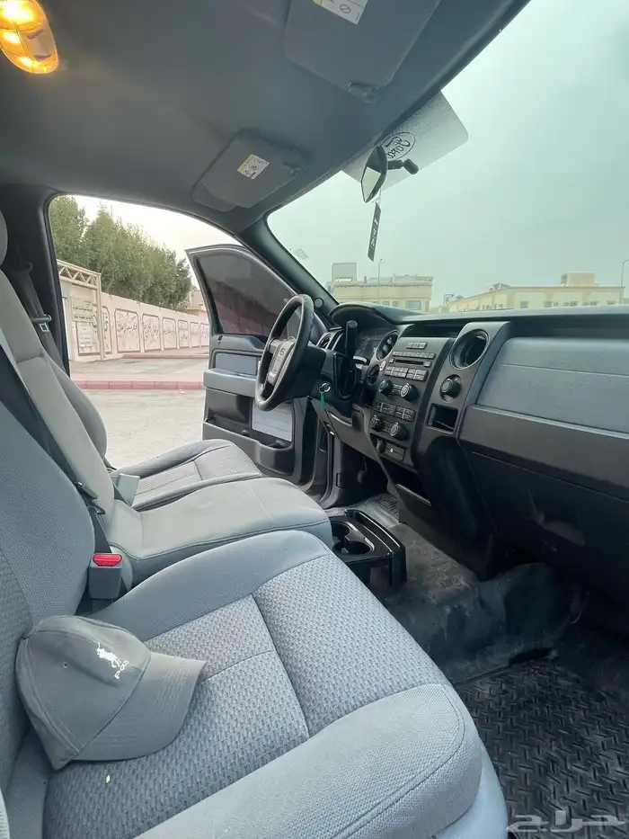 للبيع فورد F150 على شرط موديل2014 15