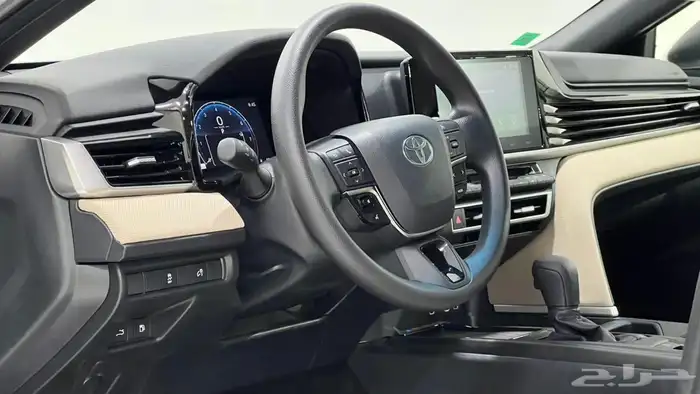 تويوتا كامري 2025 7