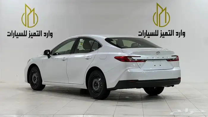 تويوتا كامري 2025 4