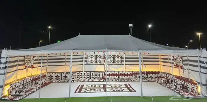 للخيام وبيوت الشعر 0