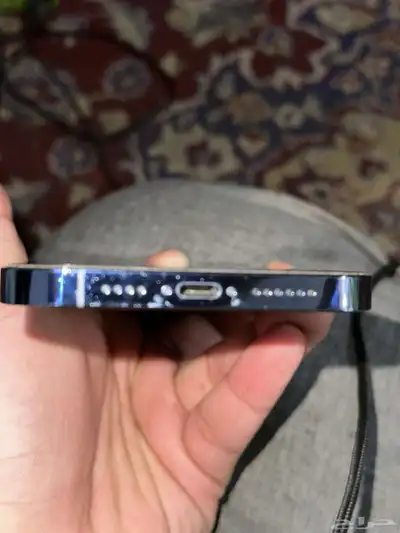 ايفون 13 برو ماكس ب كرتونه 7