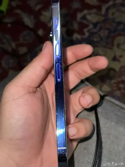 ايفون 13 برو ماكس ب كرتونه 1