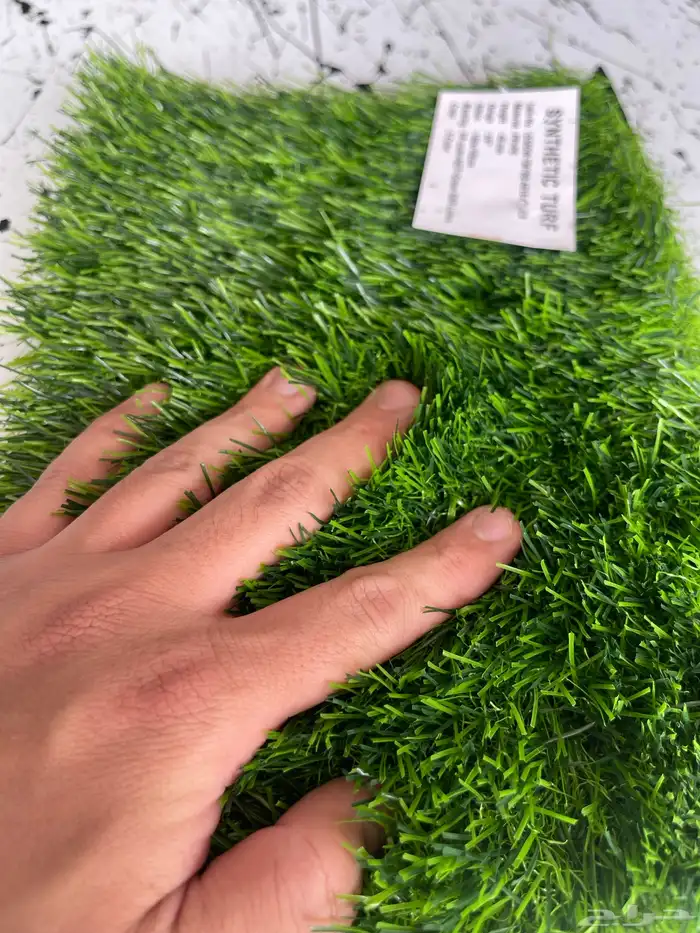 عشب صناعي فاخر رخيص جملة 3