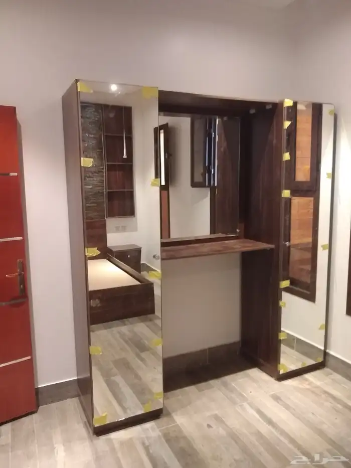 تفصيل غرف نوم تركيب ديكورات خشب والتنجيد 11