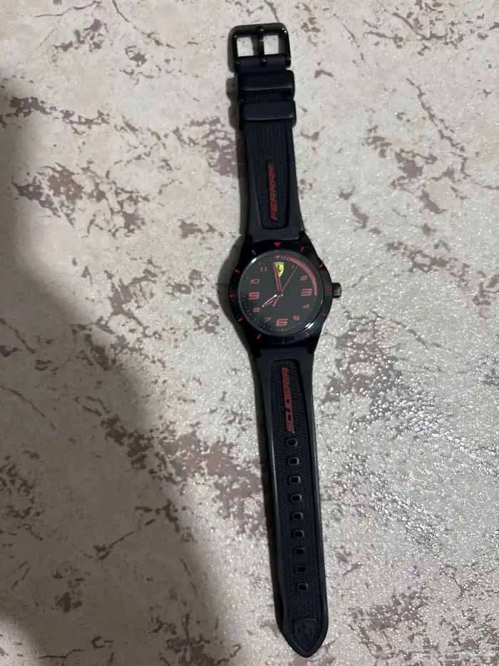 ساعة فيراري للأطفال عمر 10 ل 15 0