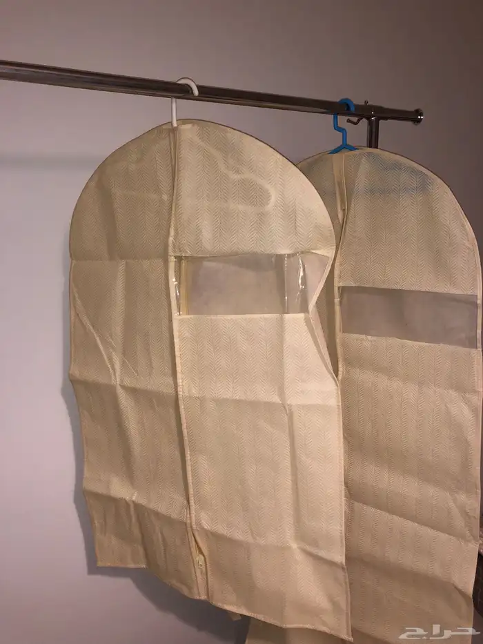 اكياس قماش سحاب للفساتين او الثياب و البدل 0