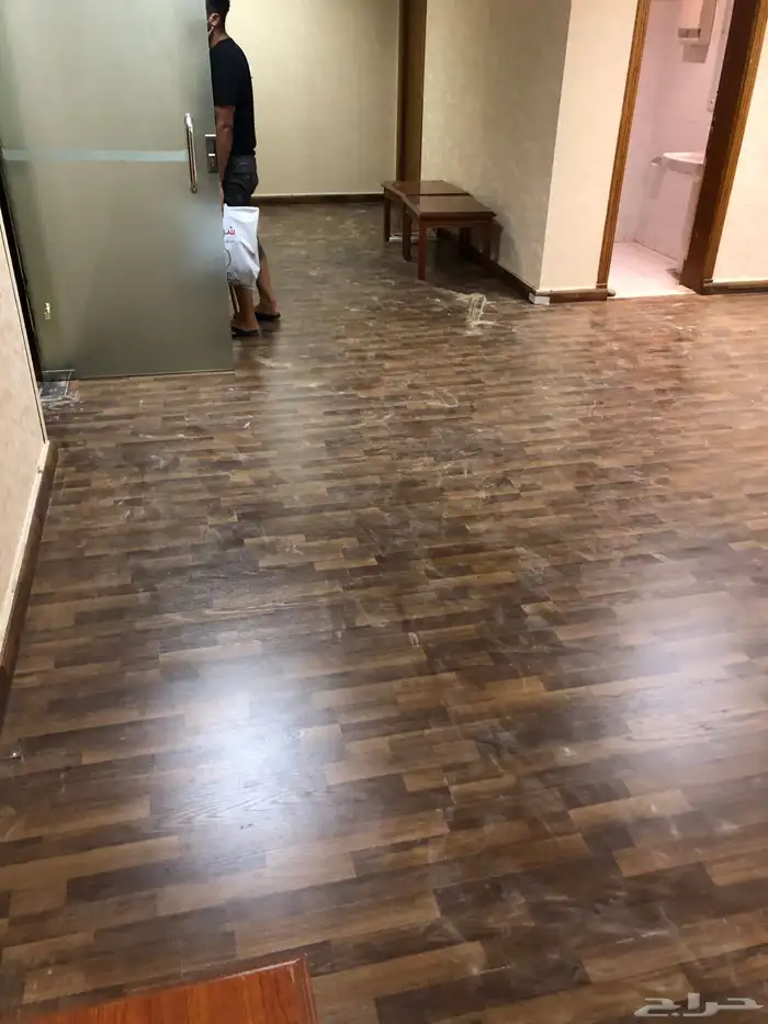 باركيه خشب - فينيل ورق حائط - المتر 65   شامل التركيب والاك 39