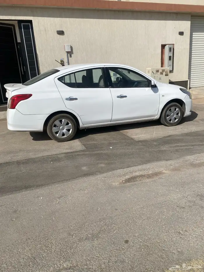 سيارات إيجار شهري 1600  فقطط 1