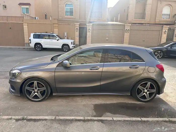 مرسيدس A250 2014 2