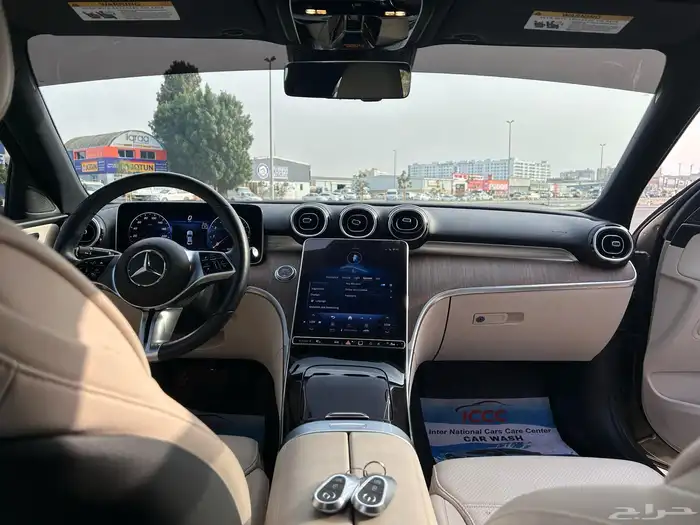 مرسيدس C300 وارد امريكا موديل 2022 بدبي 11
