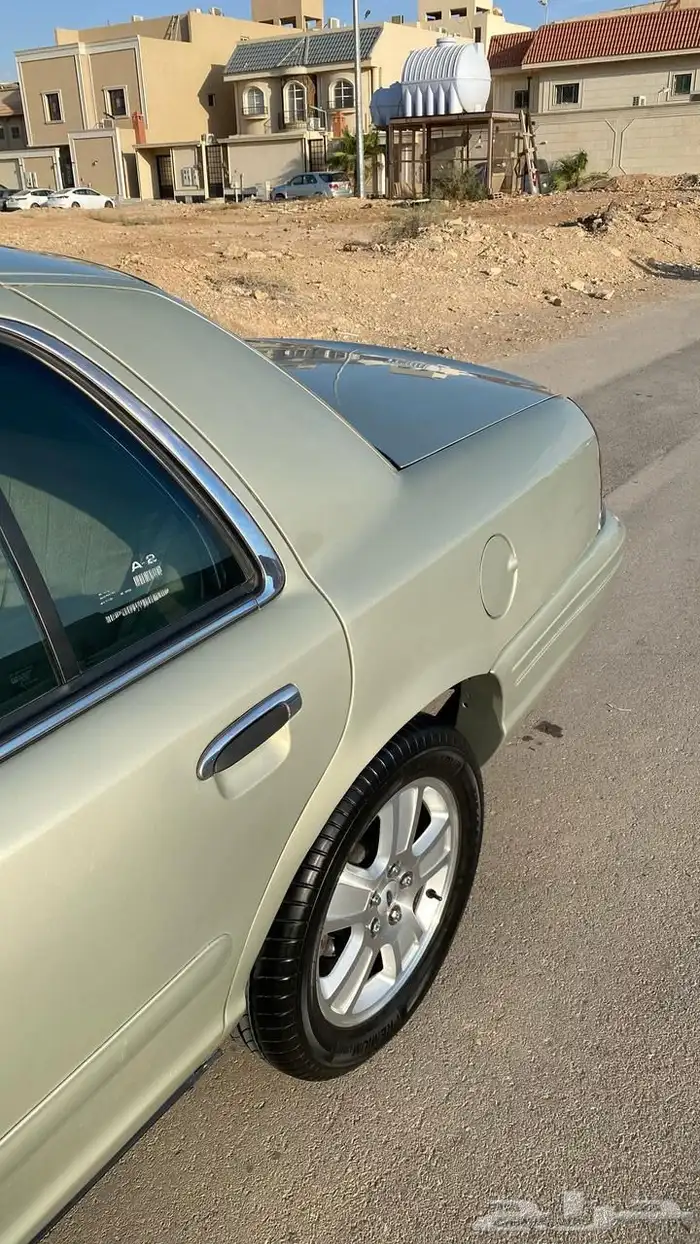 فورد موديل 2005 فيكتوريا 0