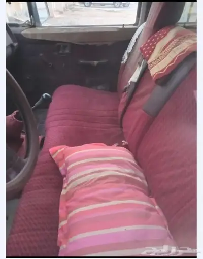 اللبيع نيسان ددسن موديل 90 تحمل لوحه مميزه 6