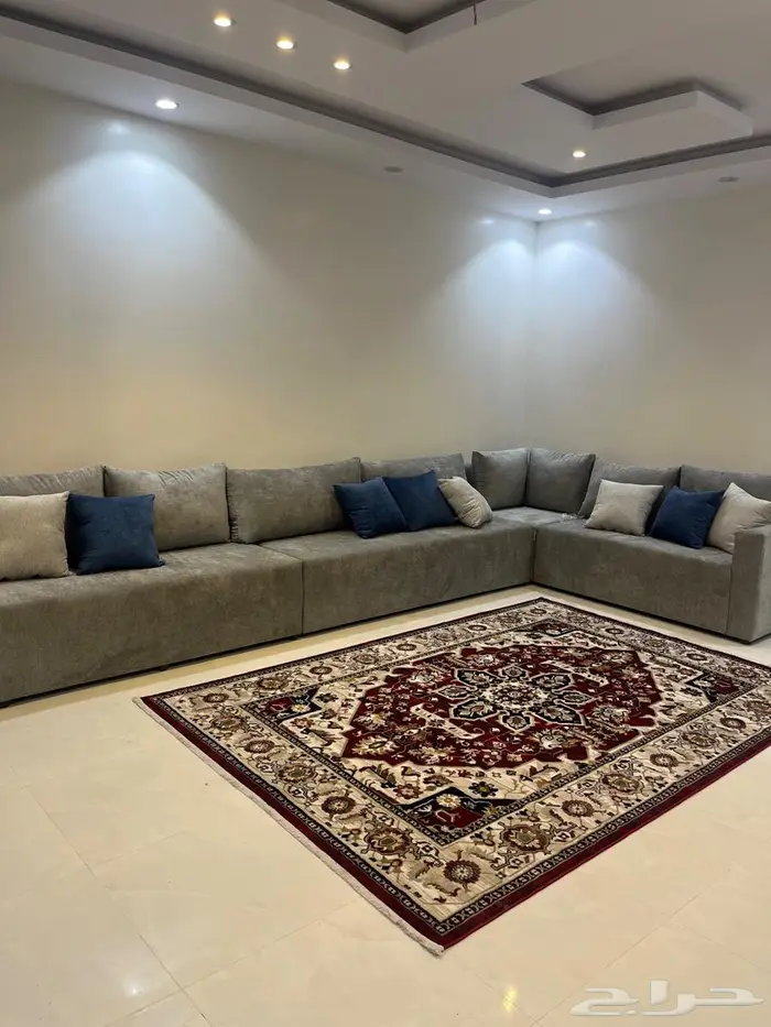 كنب رصاصي 0