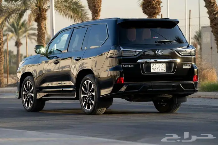 لكزس LX 570 - 2016 قمة بالنظافة ممشى قليل 1