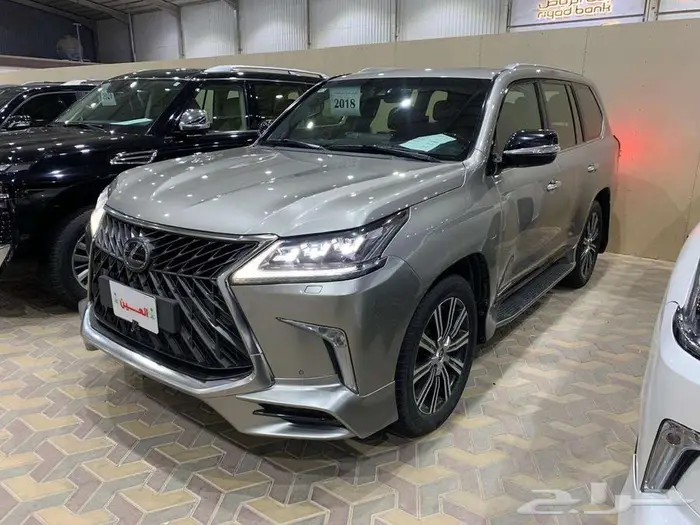 لكزس LX570 موديل 2018 عداد 143000 الف كم 1