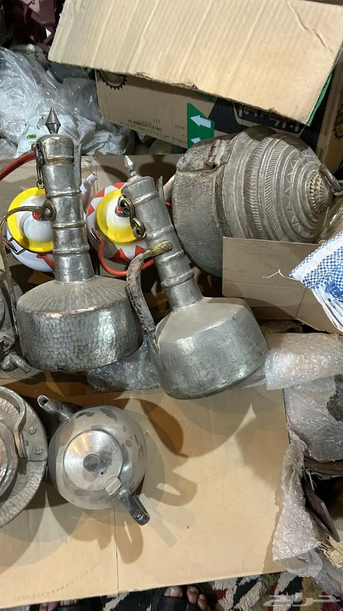 تراث للبيع دلة قشر تراثيه. وجيك وضوء قديم ثقيل تراث العدد 2 5