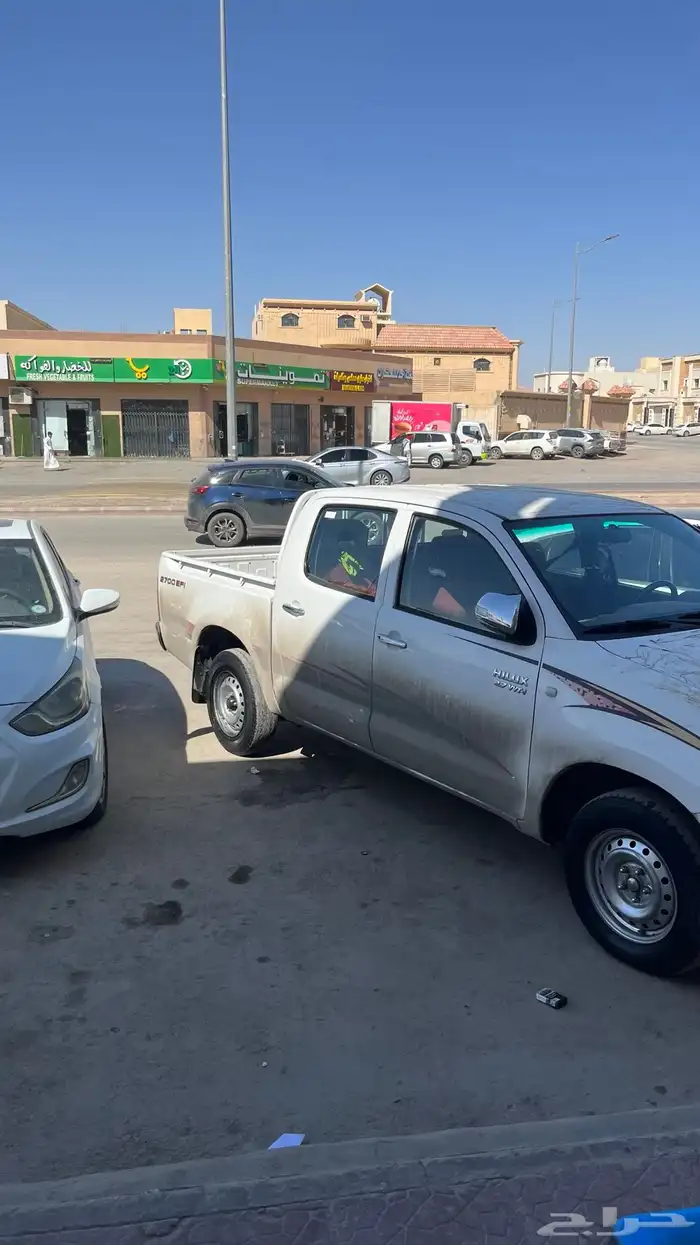 هايلوكس لكزز 16
