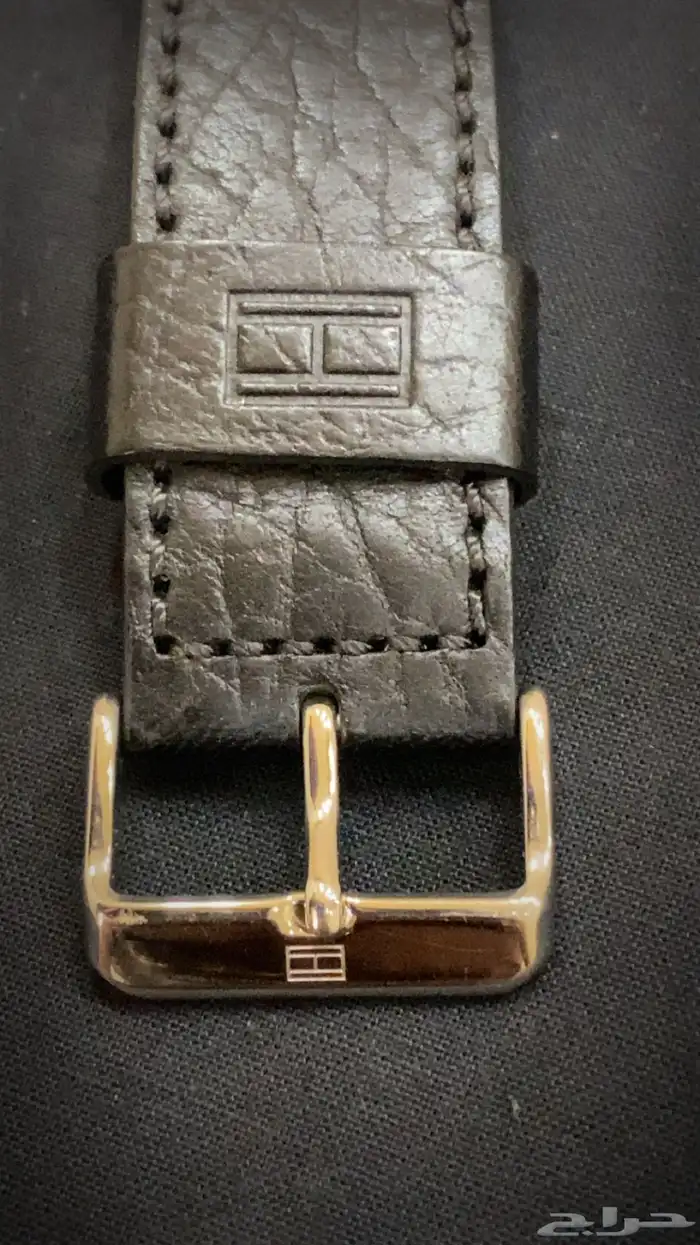 ساعة ( تومي هيلفيغر ) ب 400 ريال 2