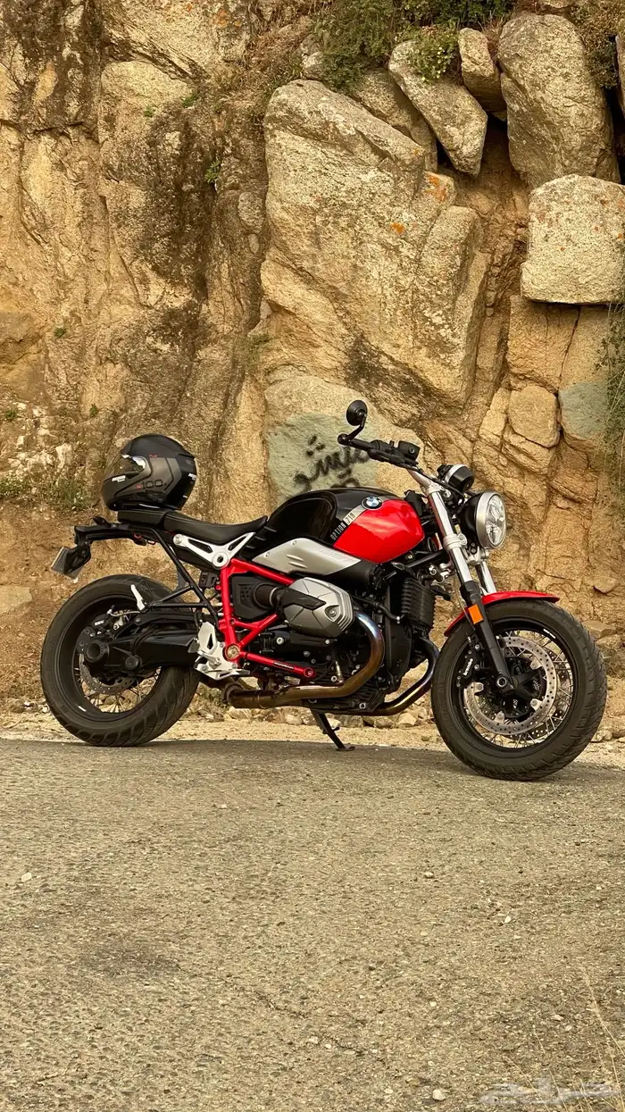 دباب Bmw R9T 2