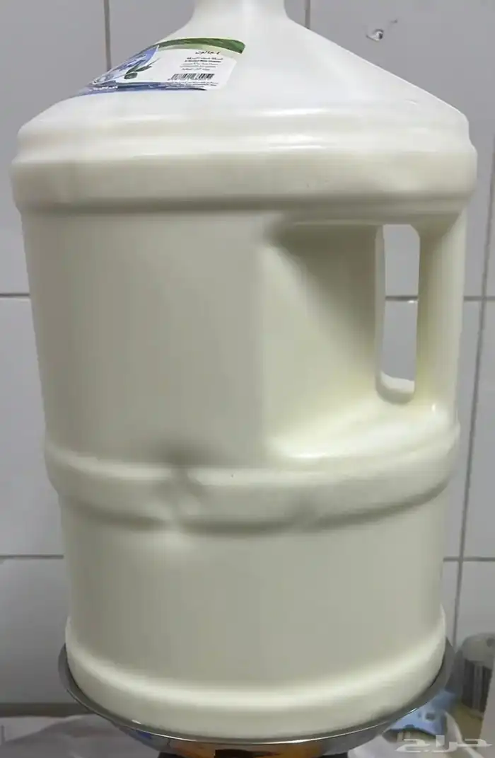 حليب بقر أبقار وماعز طبيعي 0
