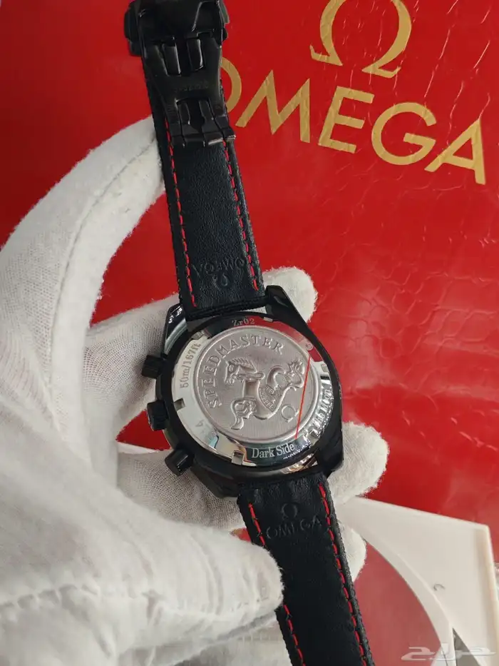 ساعة أوميغا كرونوقراف 4