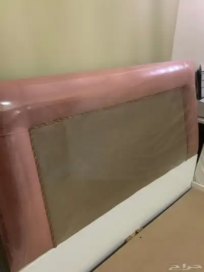 سرير نظيف جد ا للبيع 0