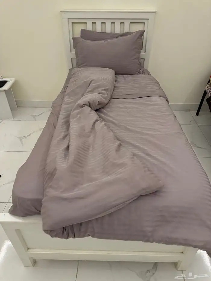 سرير وتسريحه 0