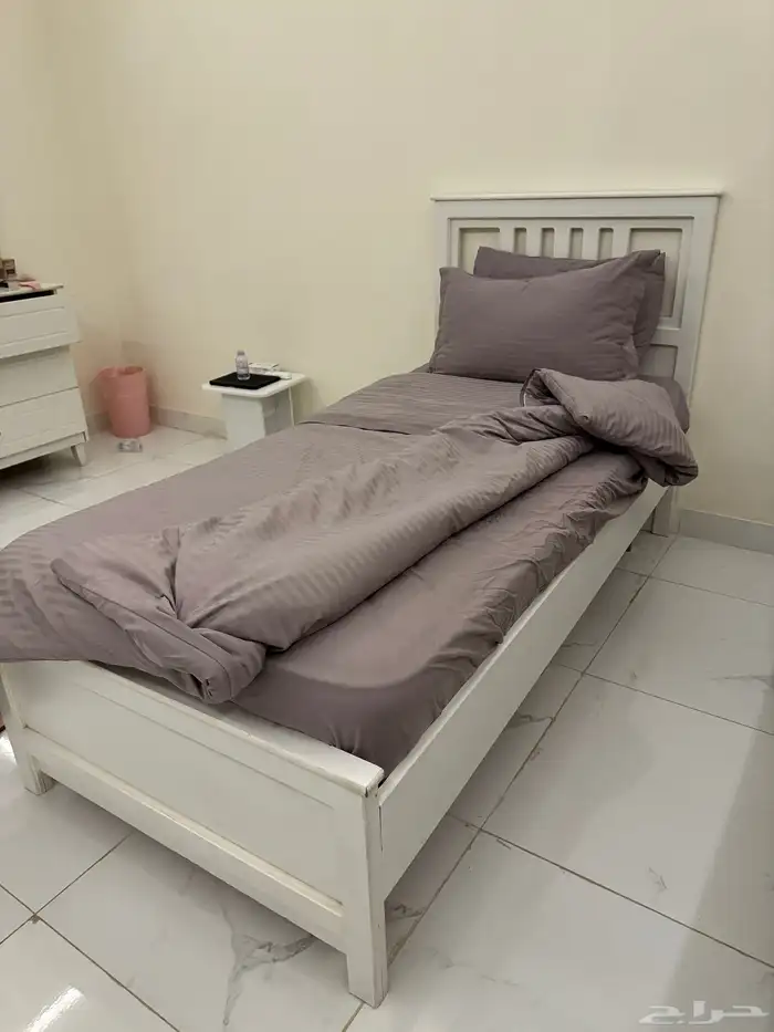 سرير وتسريحه 1