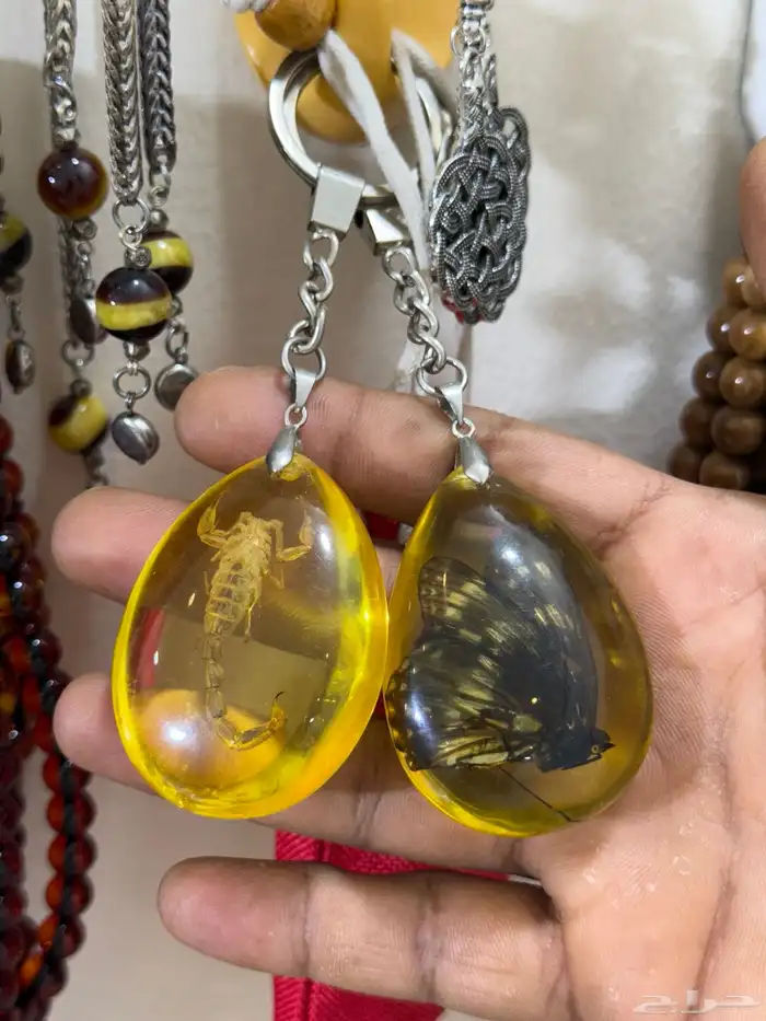 مجموعه كبيره من الأعواد والسبح والهدايا بأسعار مخفضة 6