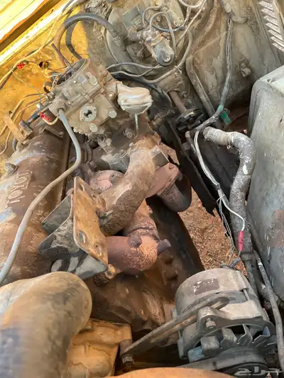 للبيع او تشليح قطع غيار جيب شاص وربع من 77 الى84 5