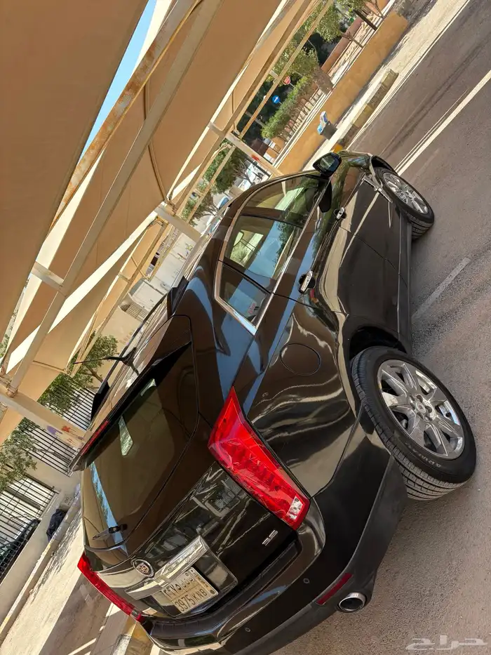 للبيع كاديلاك SRX 2012 فل كامل 4