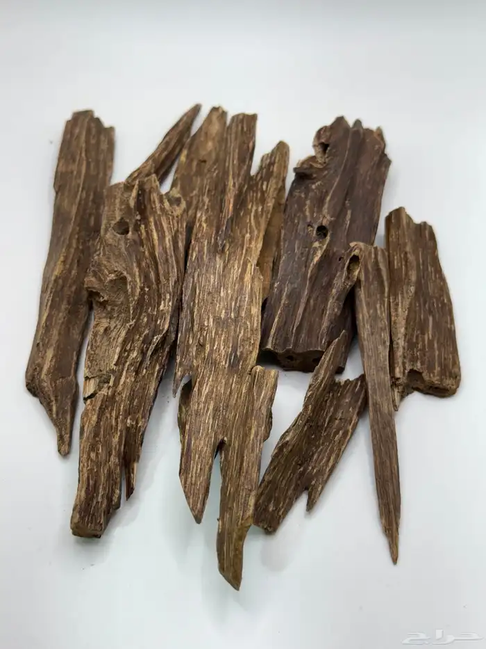 مجموعه كبيره من الأعواد والسبح والهدايا بأسعار مخفضة 8