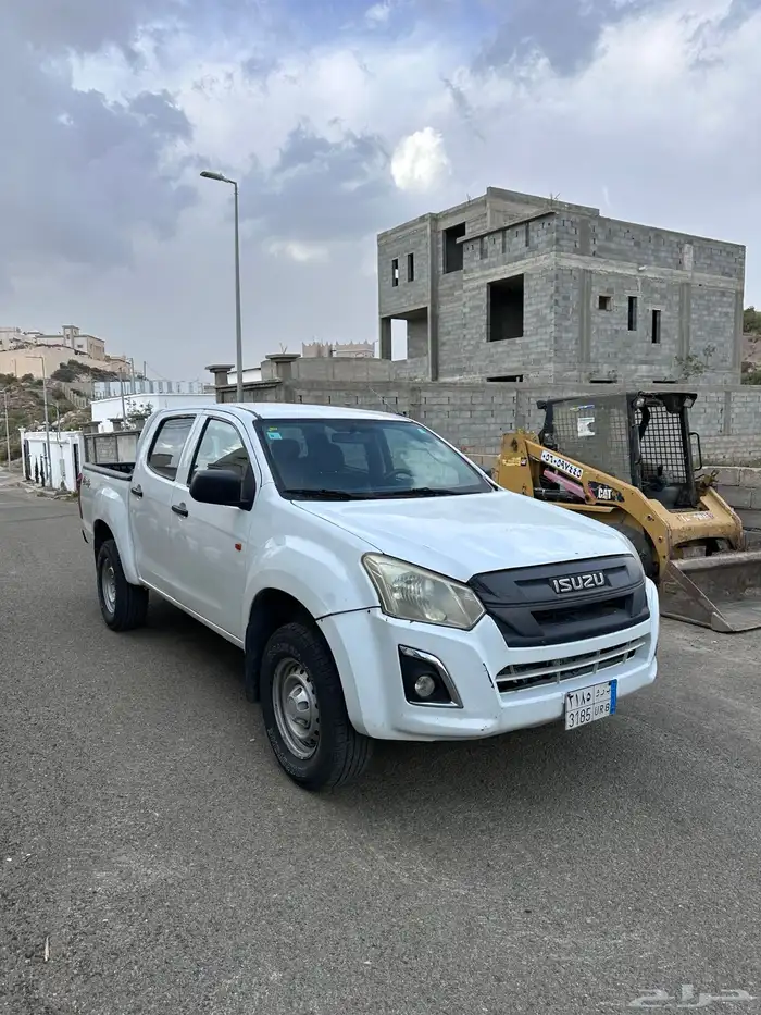 ايسوزو ديماكس 2020 3