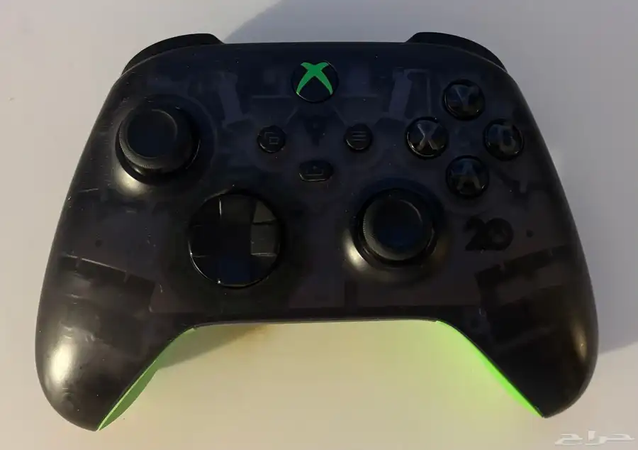 20th anniversary Xbox controller 0